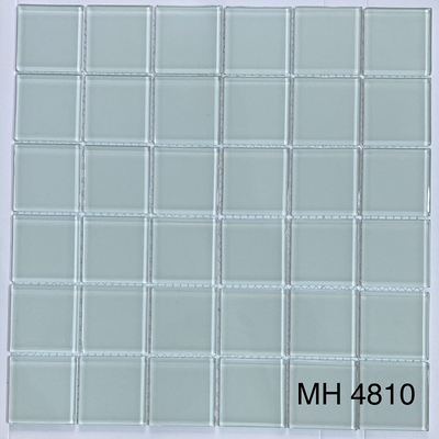 Gạch mosaic thủy tinh nhập khẩu, Thủy tinh màu trắng, KT viên 48x48mm, KT vỉ 300x300mm,  MH 4810 (1 thùng 22 vĩ = 2m2)